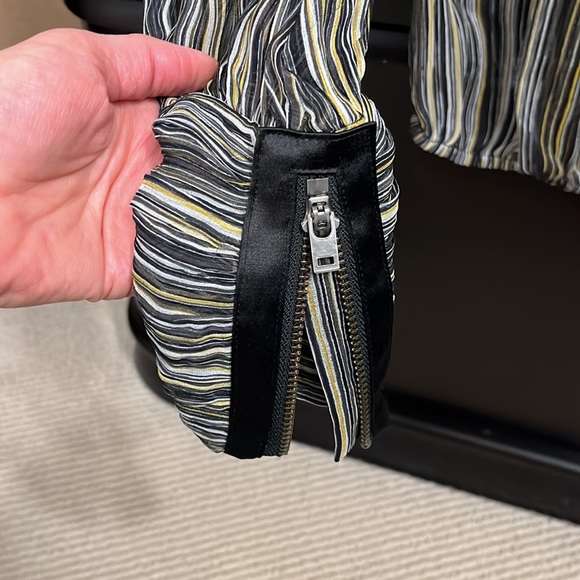 Rachel Zoe sheer striped long sleeve top. - Picture 3 of 4